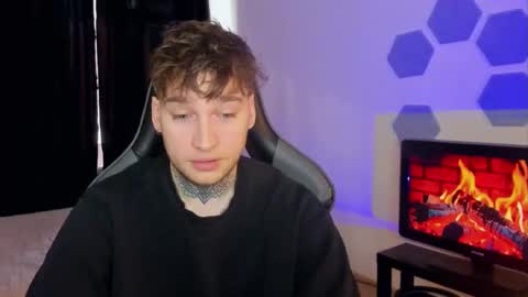 Snapshot of chris_tyson chatting on 02.20.25 Chris Tyson online show from 02.20.25