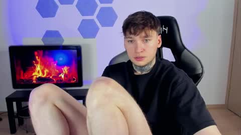 Snapshot of chris_tyson chatting on 03.01.25 Chris Tyson online show from 03.01.25