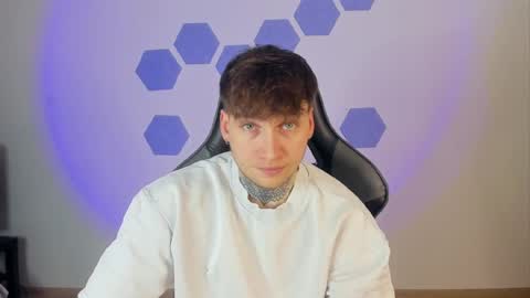 Snapshot of chris_tyson chatting on 03.10.25 Chris Tyson online show from 03.10.25