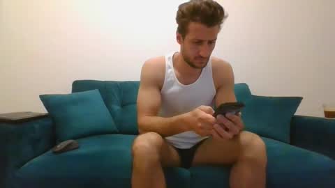 Snapshot of chrisaron chatting on 03.10.25 chrisaron online show from 03.10.25