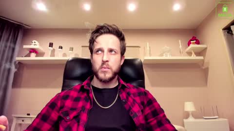 Snapshot of chriscarrey chatting on 01.30.25 Chris online show from 01.30.25
