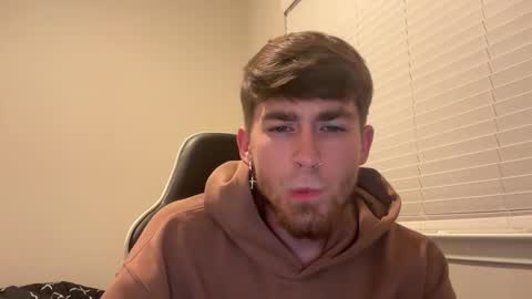 Snapshot of chrisoncam01 chatting on 10.21.25 chrisoncam01 online show from 10.21.25