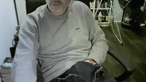 Snapshot of chrisprngr chatting on 05.17.26 chrisprngr online show from 05.17.26