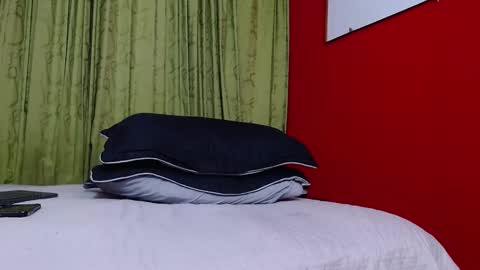 Snapshot of chriss_james chatting on 03.06.25 chriss_james online show from 03.06.25