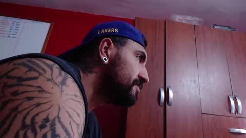 Snapshot of chriss_james chatting on 09.20.25 chriss_james online show from 09.20.25