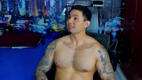 Snapshot of chriss_stewart2 chatting on 09.11.25 Chriss Stewart online show from 09.11.25