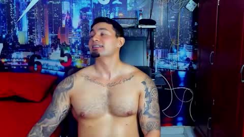 Snapshot of chriss_stewart2 chatting on 10.09.25 Chriss Stewart online show from 10.09.25