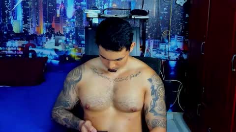 Snapshot of chriss_stewart2 chatting on 10.14.25 Chriss Stewart online show from 10.14.25