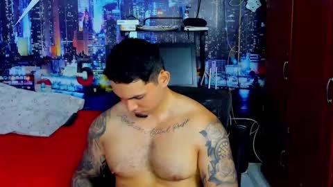 Snapshot of chriss_stewart2 chatting on 10.22.25 Chriss Stewart online show from 10.22.25