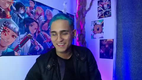 Snapshot of chriss_wg_ chatting on 12.04.24 Christian Wang online show from 12.04.24