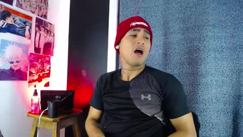 Snapshot of chriss_wg_ chatting on 02.13.25 Christian Wang online show from 02.13.25