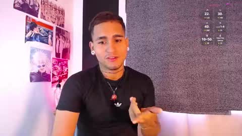 Snapshot of chriss_wg_ chatting on 02.19.25 Christian Wang online show from 02.19.25