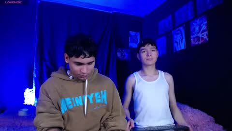 Snapshot of chriss_wg_ chatting on 09.09.25 Christian Wang online show from 09.09.25