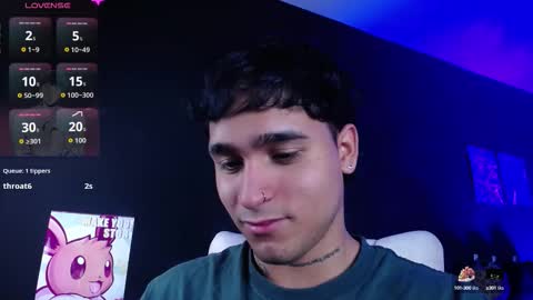 Snapshot of chriss_wg_ chatting on 09.12.25 Christian Wang online show from 09.12.25