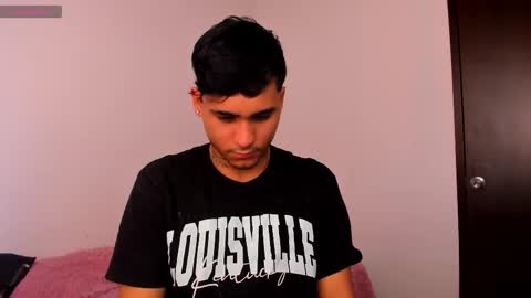 Snapshot of chriss_wg_ chatting on 11.22.25 Christian Wang online show from 11.22.25