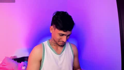 Snapshot of chriss_wg_ chatting on 12.02.25 Christian Wang online show from 12.02.25