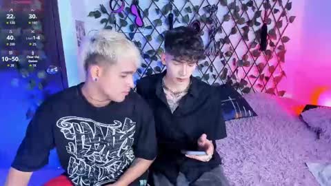 Snapshot of chriss_wg_ chatting on 03.29.26 Christian Wang online show from 03.29.26