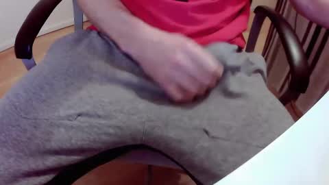 Snapshot of chrissoxx chatting on 03.04.25 chrissoxx online show from 03.04.25