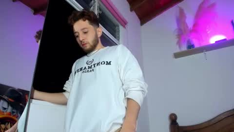 Snapshot of chrisstianford chatting on 10.29.25 Hi dont forguet to follow me    online show from 10.29.25