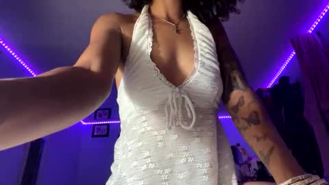 chrissywizzy online show from 05.18.26