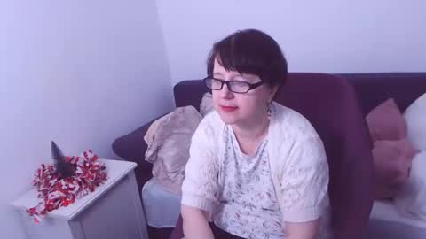 Snapshot of christarose chatting on 12.28.24 Christa online show from 12.28.24