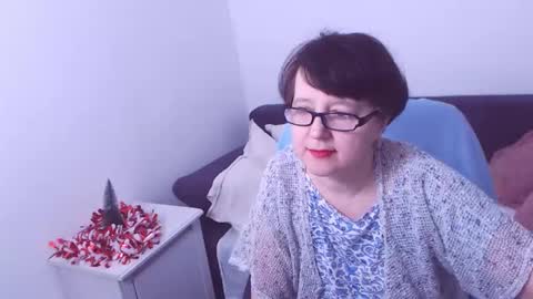 Snapshot of christarose chatting on 12.29.24 Christa online show from 12.29.24