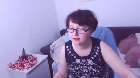 Snapshot of christarose chatting on 12.29.24 Christa online show from 12.29.24