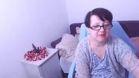 Snapshot of christarose chatting on 01.05.25 Christa online show from 01.05.25