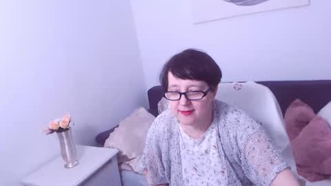 Snapshot of christarose chatting on 03.02.25 Christa online show from 03.02.25