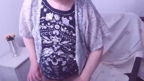 Snapshot of christarose chatting on 03.09.25 Christa online show from 03.09.25