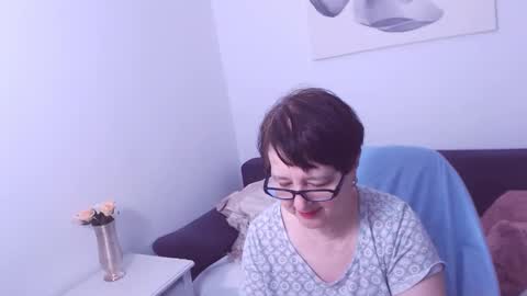 Snapshot of christarose chatting on 03.10.25 Christa online show from 03.10.25