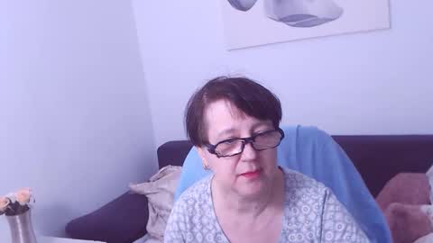 Snapshot of christarose chatting on 03.10.25 Christa online show from 03.10.25