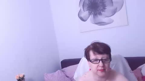 Snapshot of christarose chatting on 09.19.25 Christa online show from 09.19.25