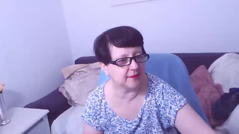 Snapshot of christarose chatting on 10.12.25 Christa online show from 10.12.25