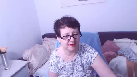 Snapshot of christarose chatting on 10.27.25 Christa online show from 10.27.25