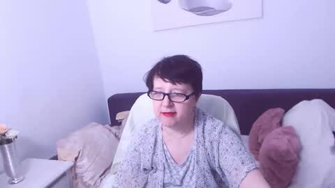 Snapshot of christarose chatting on 11.21.25 Christa online show from 11.21.25