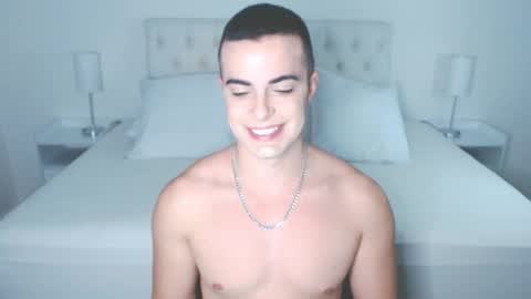 Snapshot of christiandiorx chatting on 11.07.25 christiandiorx online show from 11.07.25