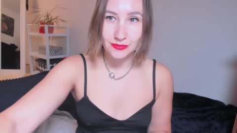 christina rosse online show from 10.21.25