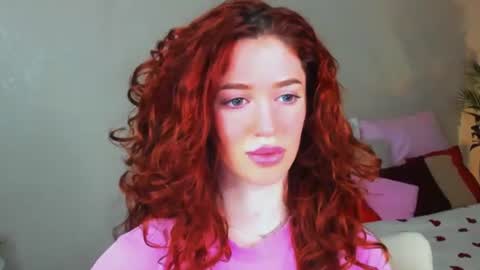 Snapshot of christinaconteeree chatting on 07.10.26 christinaconteeree online show from 07.10.26