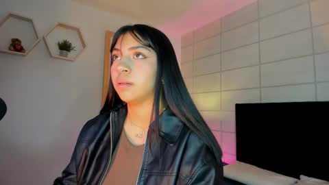 Christine  online show from 02.11.26