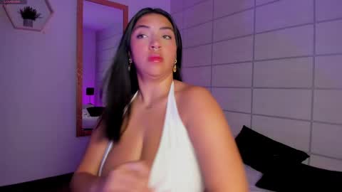 Christine  online show from 04.14.26