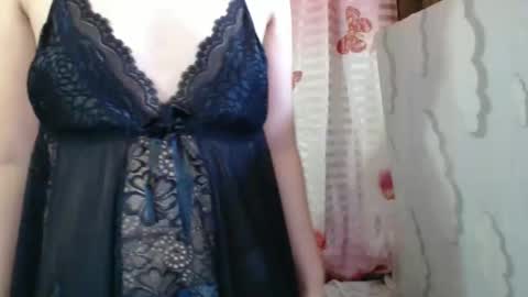 Snapshot of christine_scott chatting on 01.17.25 christine_scott online show from 01.17.25