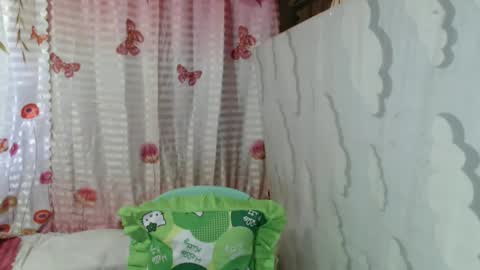 christine_scott online show from 02.15.25