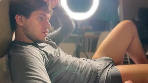 Christopher online show from 11.05.25