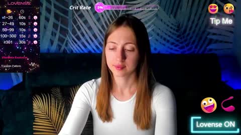 ChristyCrayme online show from 09.17.25