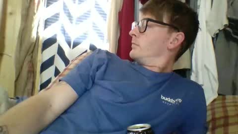 Snapshot of chrisvibess chatting on 02.25.26 chrisvibess online show from 02.25.26