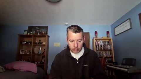 chrisw8121 online show from 12.03.25