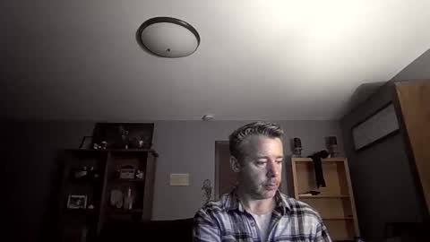 chrisw8121 online show from 03.17.26