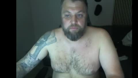 Chrizz online show from 11.28.25