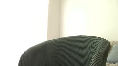 Snapshot of chromebabe_ chatting on 01.19.25 Gwendy Fox online show from 01.19.25